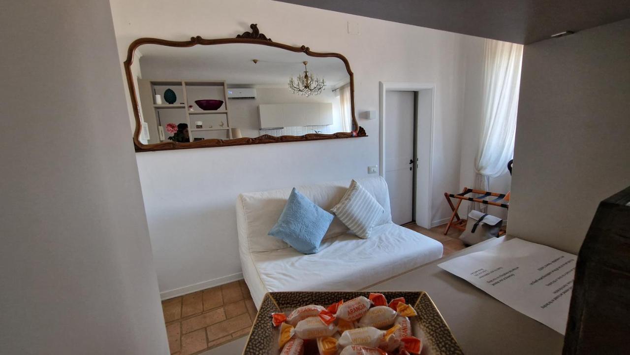 Apartamento Casa Myrtifolia Todi Exterior foto